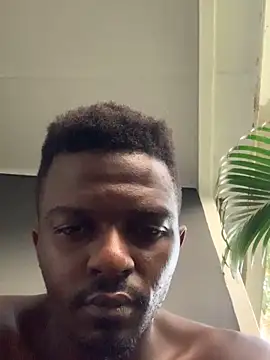 alianttey  online show from 02-10-26, 03:54