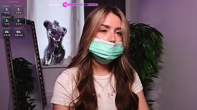 Snapshot of AnikaHarrys- chatting on 12-15-25, 01:04 AnikaHarrys- online show from 12-15-25, 01:04