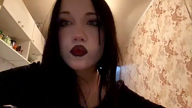 Snapshot of ZeeHope chatting on 12-20-25, 05:09 ZeeHope online show from 12-20-25, 05:09