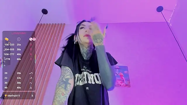 Valerykat  online show from 02-17-26, 11:50