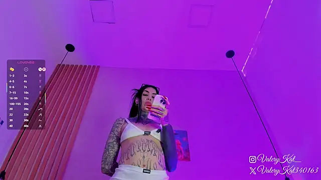 Valerykat  online show from 02-19-26, 11:50