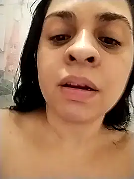 Snapshot of hirla chatting on 11-30-25, 06:01 hirla online show from 11-30-25, 06:01