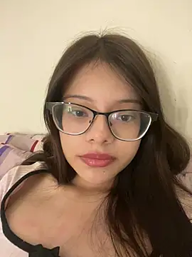omifresita online show from 07-18-26, 03:49
