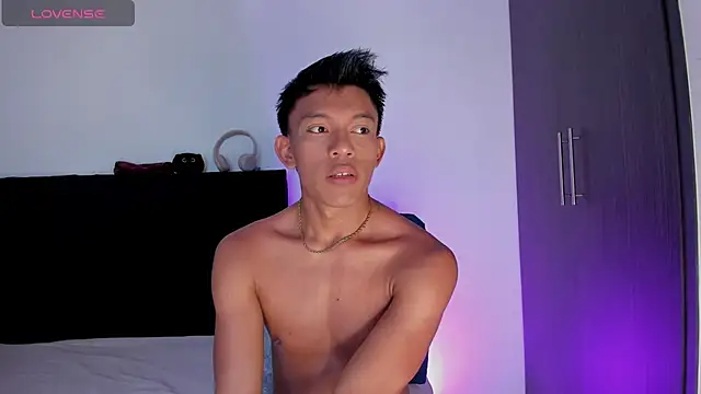 santinaughty online show from 02-14-26, 05:53