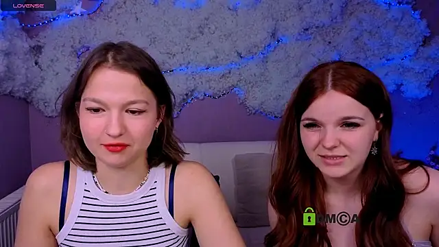 Snapshot of mikameovv chatting on 06-19-26, 07:06 mikameovv online show from 06-19-26, 07:06