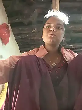 Snapshot of Monka_cute34 chatting on 12-18-25, 03:56 Monka cute34 online show from 12-18-25, 03:56