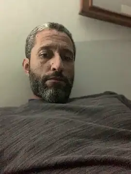 Snapshot of Calientesensible chatting on 04-05-26, 05:37 Calientesensible online show from 04-05-26, 05:37