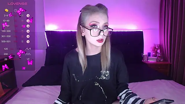 amyshhka online show from 12-04-25, 11:46