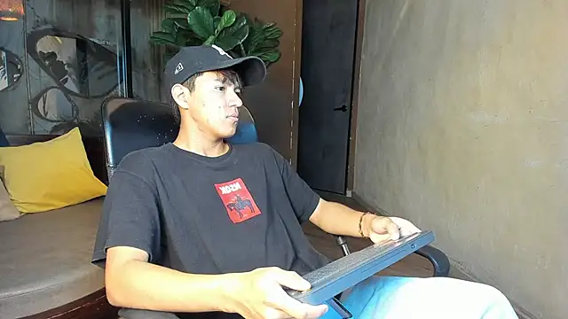 isaac grimm online show from 02-22-26, 03:07