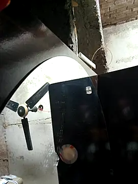 Snapshot of Mahi-Aman chatting on 12-14-25, 07:03 Mahi-Aman online show from 12-14-25, 07:03