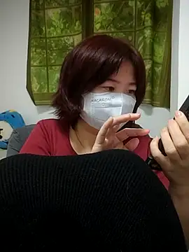 miniiceyya online show from 02-08-26, 04:54