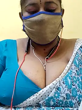 Snapshot of Thanmaya22 chatting on 12-02-25, 08:30 Thanmaya22 online show from 12-02-25, 08:30