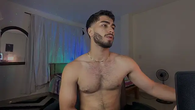 Franco banderas online show from 04-23-26, 02:35