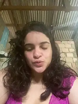 Snapshot of juliafoxfire chatting on 12-21-25, 06:26 juliafoxfire online show from 12-21-25, 06:26