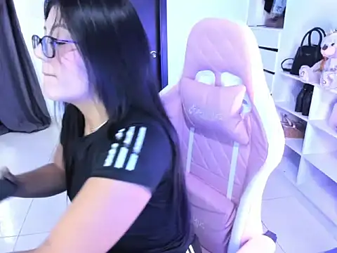 cristina697 online show from 03-30-26, 07:48