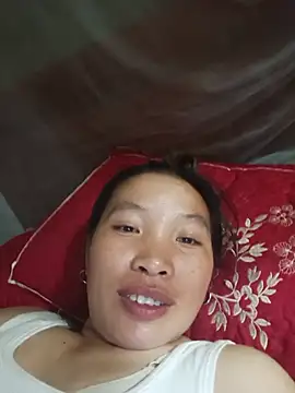 Snapshot of Evelyn-n chatting on 07-09-26, 01:48 Evelyn-n online show from 07-09-26, 01:48