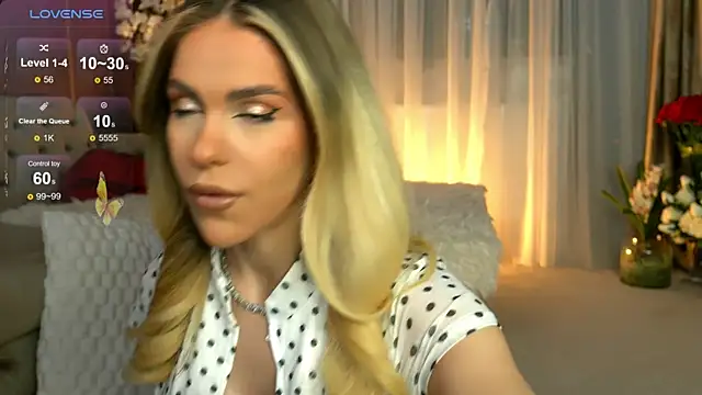 ChloeVelvetx online show from 03-03-26, 09:42