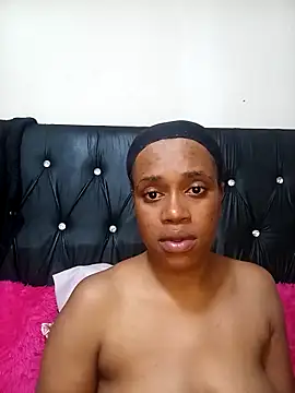 Snapshot of KAIDAROSE chatting on 12-18-25, 12:17 KAIDAROSE online show from 12-18-25, 12:17