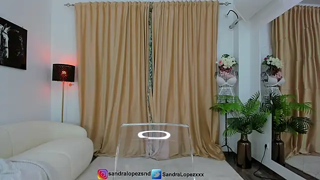SandraLopezxx online show from 04-24-26, 09:06