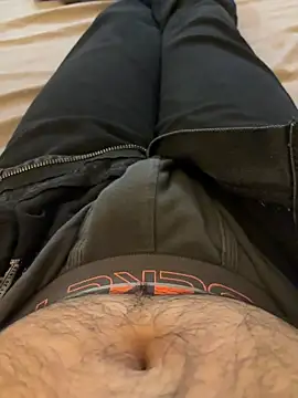 Snapshot of BlahNextDoor chatting on 12-15-25, 04:44 BlahNextDoor online show from 12-15-25, 04:44