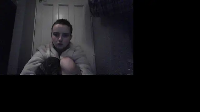 Snapshot of Amy01112 chatting on 12-19-25, 04:25 Amy01112 online show from 12-19-25, 04:25