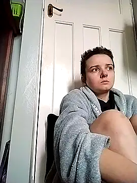 Snapshot of Amy01112 chatting on 02-15-26, 02:47 Amy01112 online show from 02-15-26, 02:47