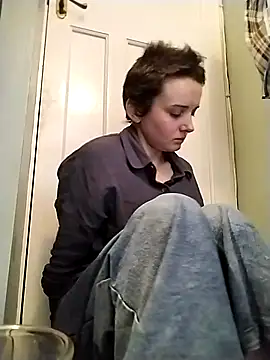 Snapshot of Amy01112 chatting on 02-19-26, 02:02 Amy01112 online show from 02-19-26, 02:02