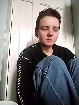 Snapshot of Amy01112 chatting on 02-21-26, 04:08 Amy01112 online show from 02-21-26, 04:08