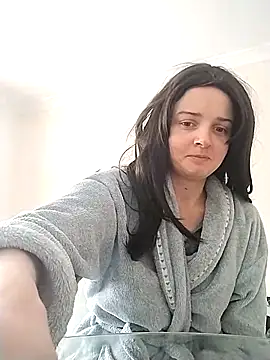 Amy01112 online show from 04-16-26, 12:06