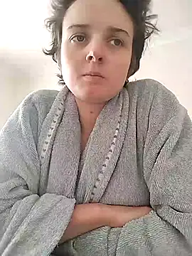 Amy01112 online show from 04-21-26, 03:17