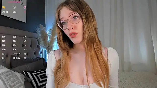 AnGee  online show from 04-24-26, 11:45