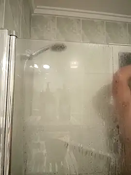 Snapshot of Luna_Leroy chatting on 12-16-25, 06:02 Luna Leroy online show from 12-16-25, 06:02