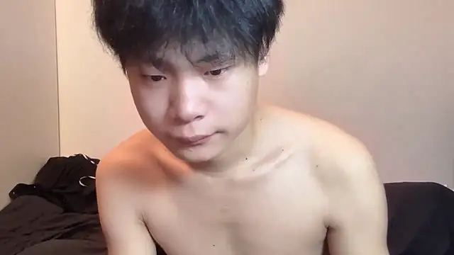 Snapshot of xiaoshuai2660 chatting on 12-18-25, 10:43 xiaoshuai2660 online show from 12-18-25, 10:43