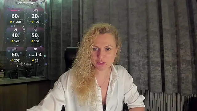 LanaLight x online show from 04-20-26, 09:49