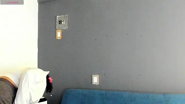 Malenaheaven online show from 12-14-25, 07:29