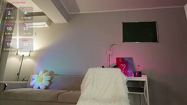 yoursecretloveee online show from 03-03-26, 02:34