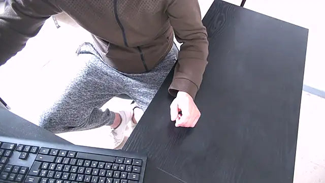 Snapshot of TRESBONNEBITE chatting on 02-13-26, 02:35 TRESBONNEBITE online show from 02-13-26, 02:35