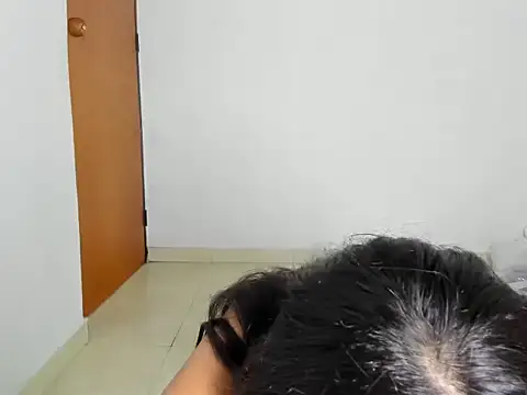 18teenssexy online show from 03-08-26, 02:04