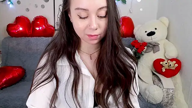 AlinaEleven online show from 04-20-26, 12:13