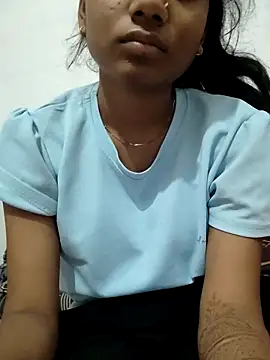 Snapshot of Roshnibaria chatting on 06-04-26, 02:50 Roshnibaria online show from 06-04-26, 02:50