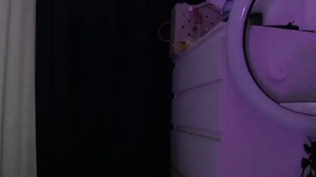 LucyRayy online show from 02-12-26, 08:04