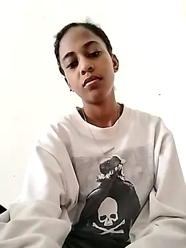 Snapshot of IndianSativa2 chatting on 12-18-25, 02:01 IndianSativa2 online show from 12-18-25, 02:01