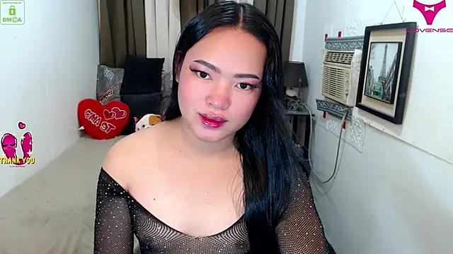 Snapshot of Fantacyloverr chatting on 12-14-25, 05:18 Fantacyloverr online show from 12-14-25, 05:18