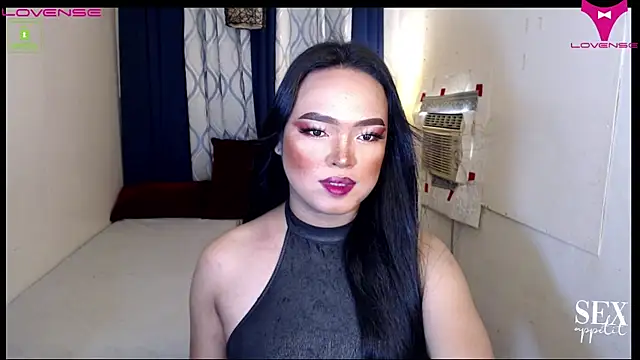 Fantacyloverr online show from 06-12-26, 01:26