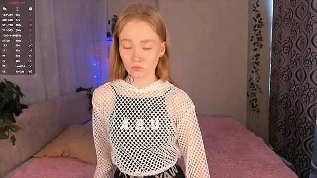 MaireLanda online show from 03-09-26, 04:27