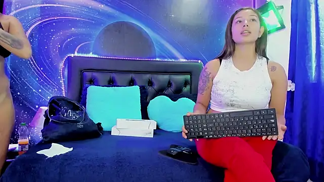 liittleangelss  online show from 06-12-26, 07:35