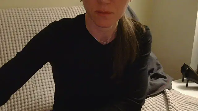 AuroraAG online show from 04-13-26, 08:36