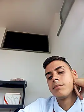 Snapshot of totoro_239 chatting on 03-14-26, 01:27 totoro 239 online show from 03-14-26, 01:27