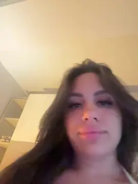 Snapshot of SiennaLuxexx chatting on 07-11-26, 04:10 SiennaLuxexx online show from 07-11-26, 04:10