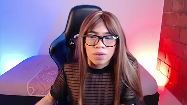 Snapshot of Baby-Angel777 chatting on 12-02-25, 08:48 Baby-Angel777 online show from 12-02-25, 08:48